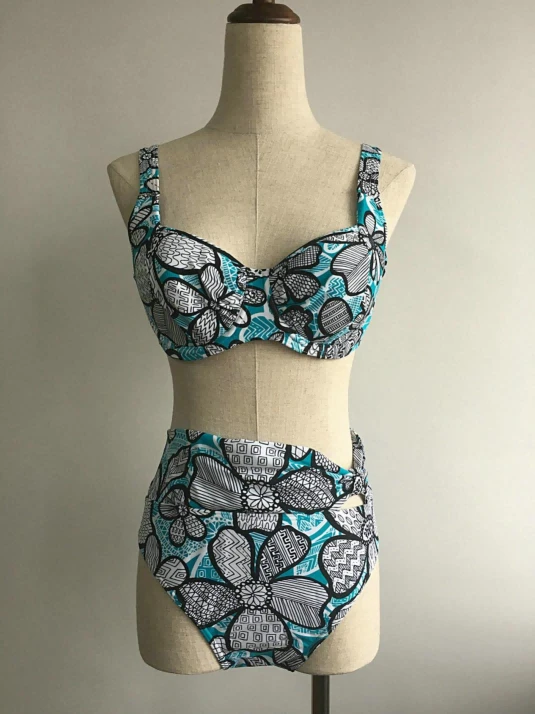 Modro-bílé geometrické květinové rozdvojené bikiny Push Up plavky s vysokým pasem na bříško s kosticí